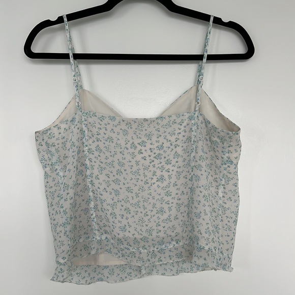 Guess Floral Cute Tank Top - Size Medium - Picture 3 of 3
